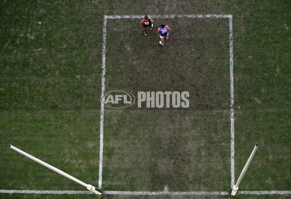 AFL 2006 Rd 3 - Essendon v Western Bulldogs - 44814