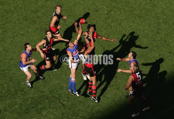 AFL 2006 Rd 3 - Essendon v Western Bulldogs - 44815