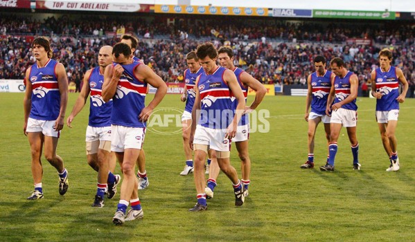 AFL 2006 Rd 5 - Adelaide Crows v Western Bulldogs - 44878