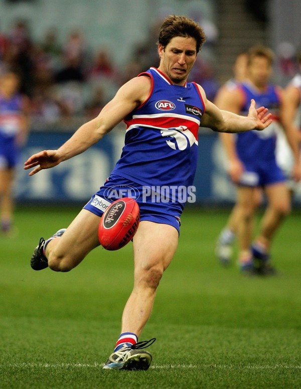 AFL 2006 Rd 14 - Western Bulldogs v Kangaroos - 45133
