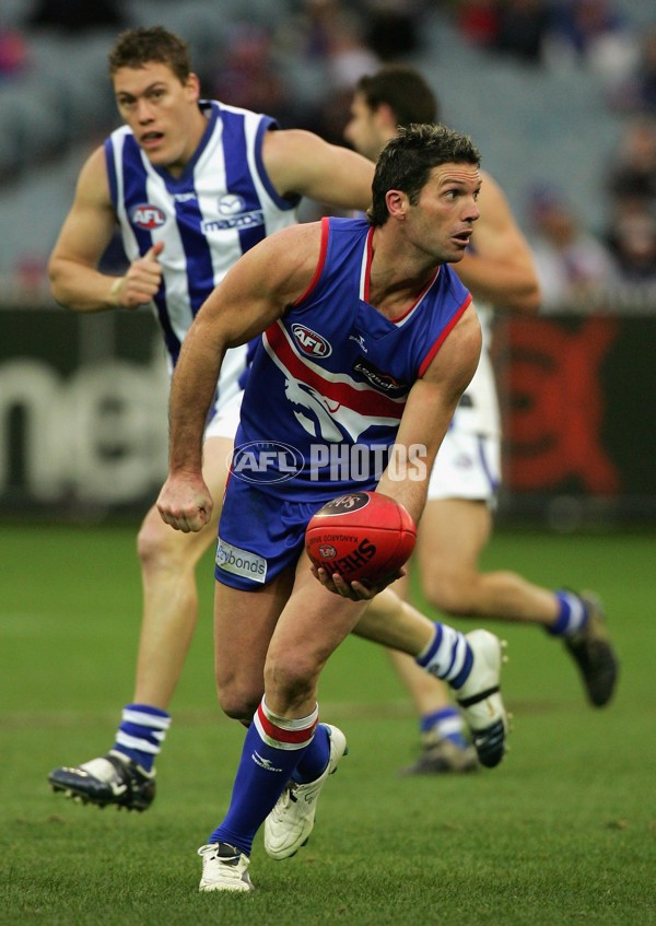 AFL 2006 Rd 14 - Western Bulldogs v Kangaroos - 45142
