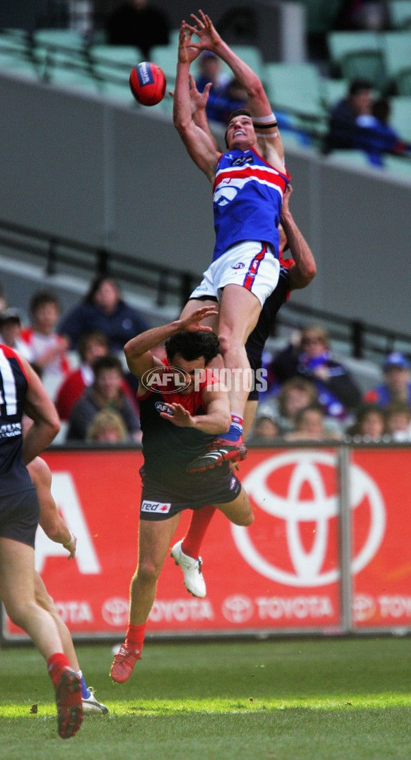 AFL 2006 Rd 17 - Melbourne v Western Bulldogs - 45220