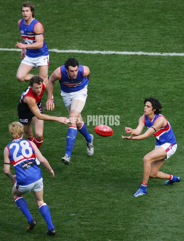 AFL 2006 Rd 17 - Melbourne v Western Bulldogs - 45237