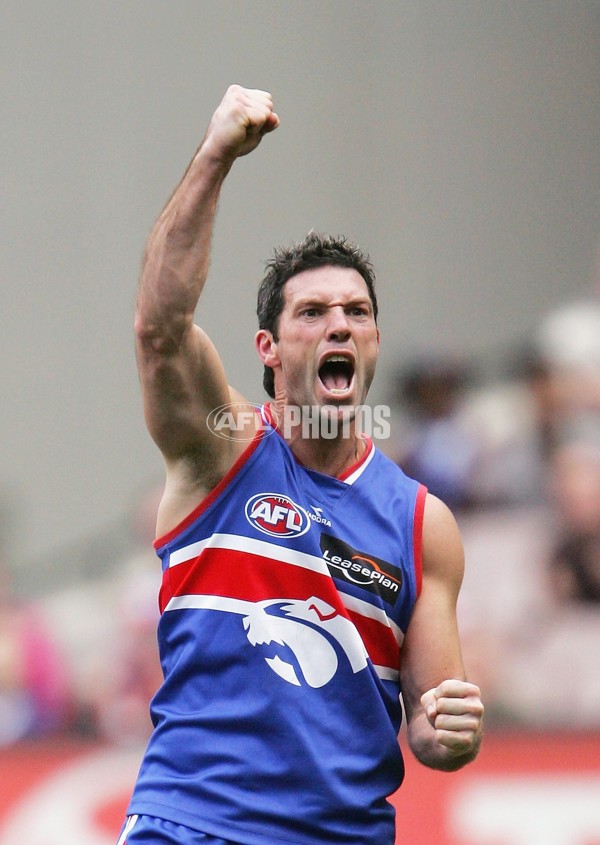 AFL 2006 Rd 20 - Western Bulldogs v Adelaide Crows - 45297