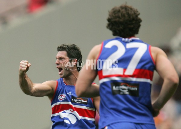 AFL 2006 Rd 20 - Western Bulldogs v Adelaide Crows - 45298