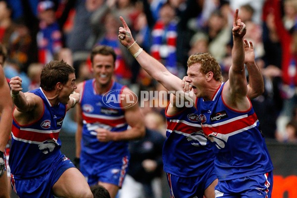 AFL 2006 Rd 20 - Western Bulldogs v Adelaide Crows - 45312