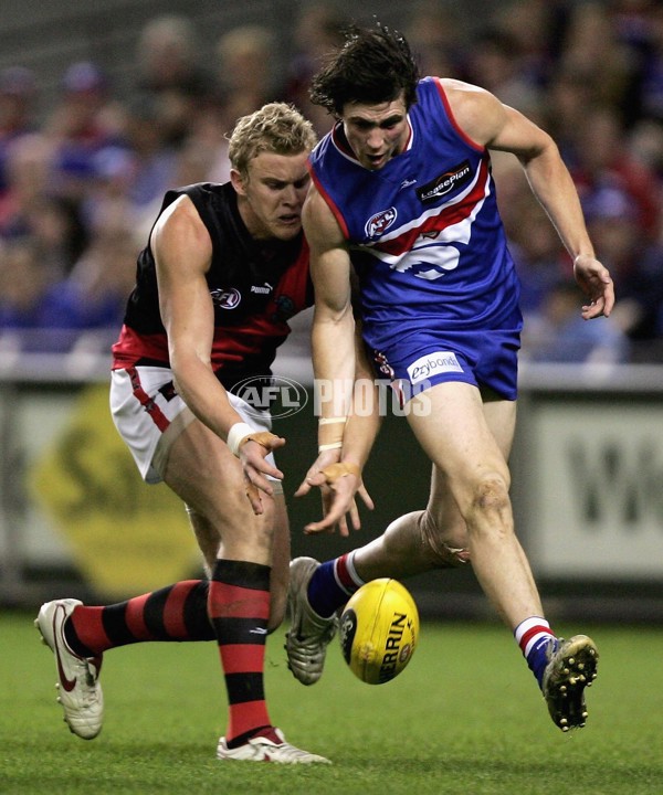 AFL 2006 Rd 22 - Western Bulldogs v Essendon - 45365