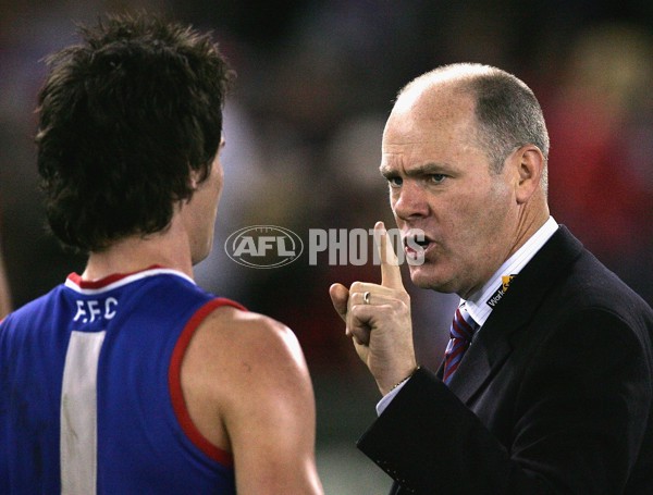 AFL 2006 Rd 22 - Western Bulldogs v Essendon - 45376