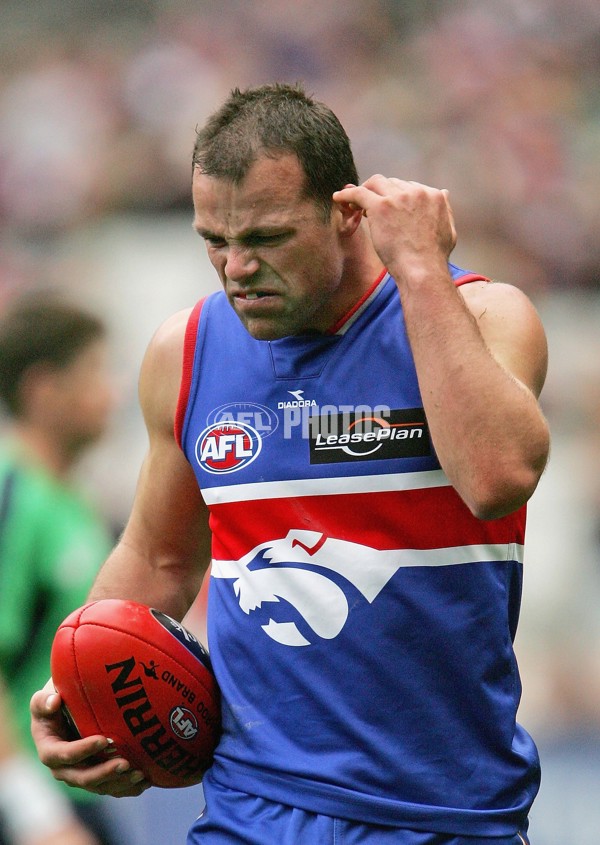AFL 2006 Rd 20 - Western Bulldogs v Adelaide Crows - 45337