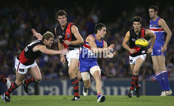 AFL 2006 Rd 22 - Western Bulldogs v Essendon - 45372