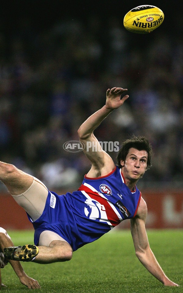 AFL 2006 Rd 22 - Western Bulldogs v Essendon - 45358