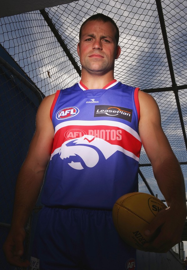 AFL 2006 Media â€“ 2006 Western Bulldogs Team Photo Session - 45639