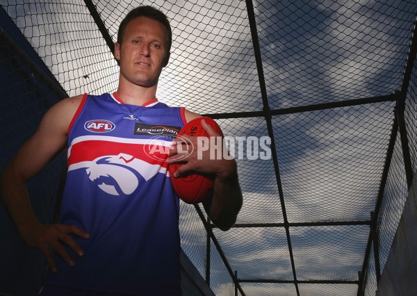 AFL 2006 Media â€“ 2006 Western Bulldogs Team Photo Session - 45630