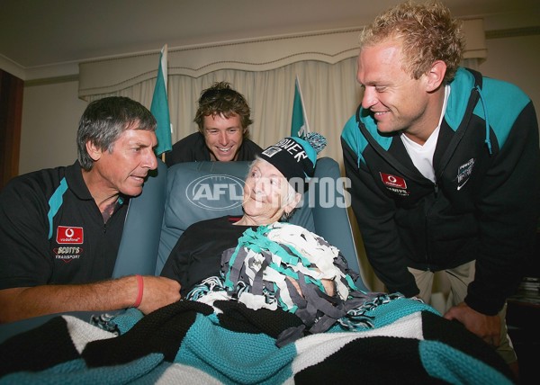 AFL 2006 Media - 2006 Port Adelaide AFL Community Camp - 46151