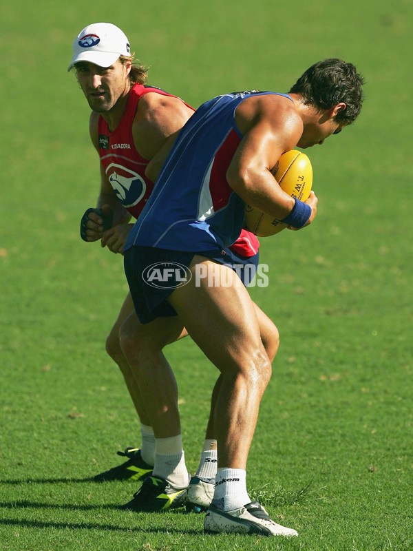 AFL 2006 Media - 2006 Western Bulldogs AFL Community Camp - 46386