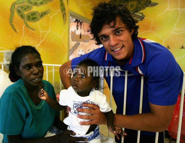 AFL 2006 Media - 2006 Western Bulldogs AFL Community Camp - 46378