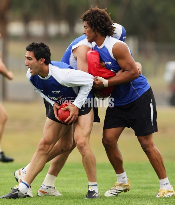 AFL 2006 Media - 2006 Kangaroos AFL Community Camp - 46406