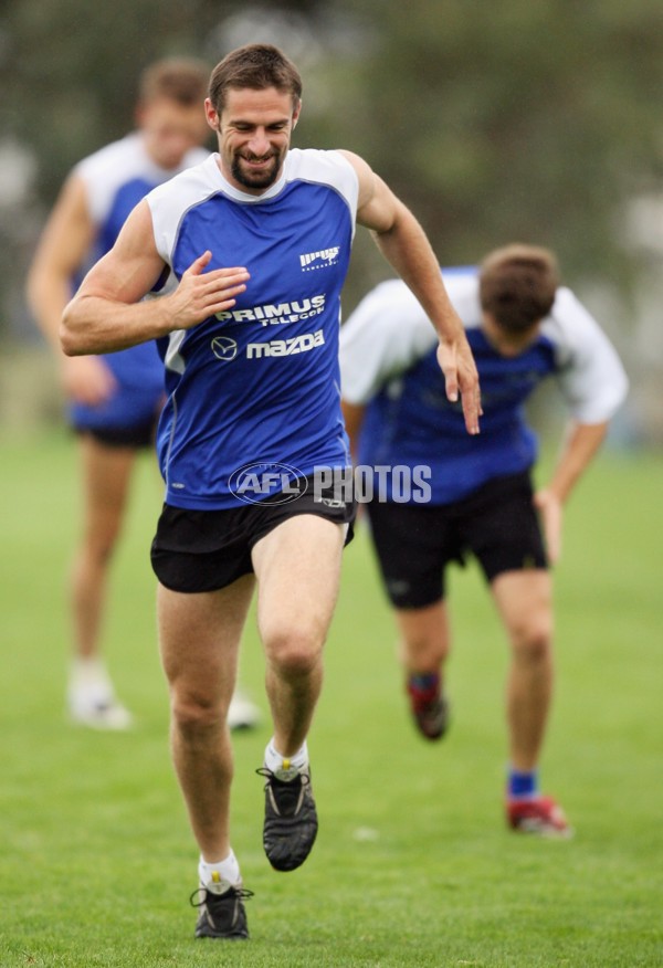 AFL 2006 Media - 2006 Kangaroos AFL Community Camp - 46415