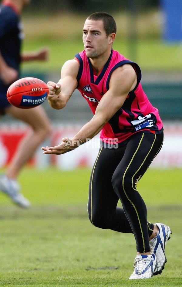 AFL 2006 Media - Melbourne Training Session 100506 - 46623
