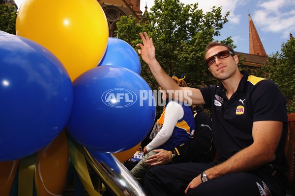 AFL 2006 Media - 2006 Grand Final Parade - 47269