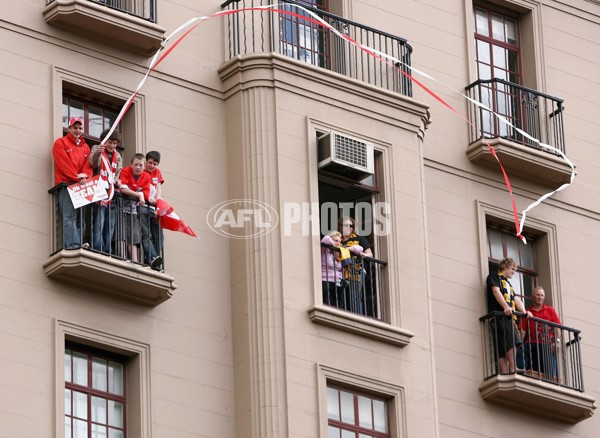 AFL 2006 Media - 2006 Grand Final Parade - A-36570398