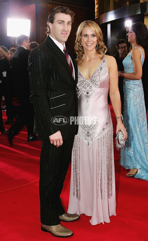 AFL 2005 Media - Brownlow Medal Arrivals 190905 - 49129