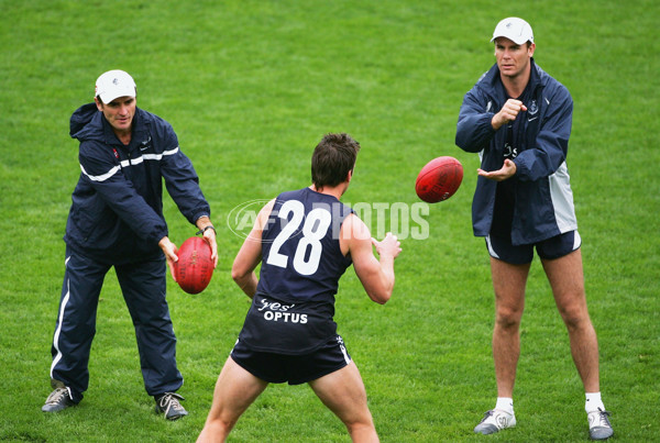 AFL 2005 Media - Carlton Training 140405 - 49413