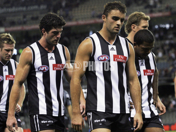 AFL 2005 Rd 2 - Collingwood v Adelaide - 50197