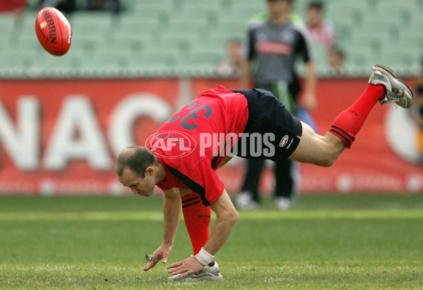AFL 2005 Rd 9 - Collingwood v West Coast Eagles - 50398