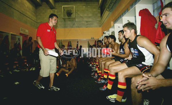 AFL 2005 Match - Western Bulldogs v Indigenous Allstars - 53748