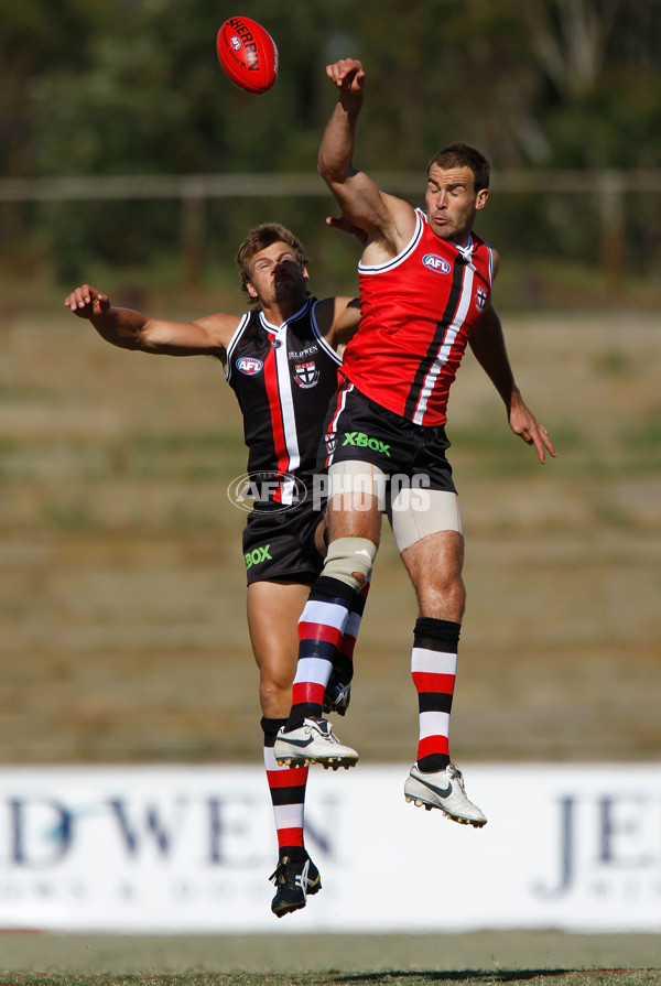 AFL 2008 Media - St Kilda Intra-Club Match 080208 - 54000