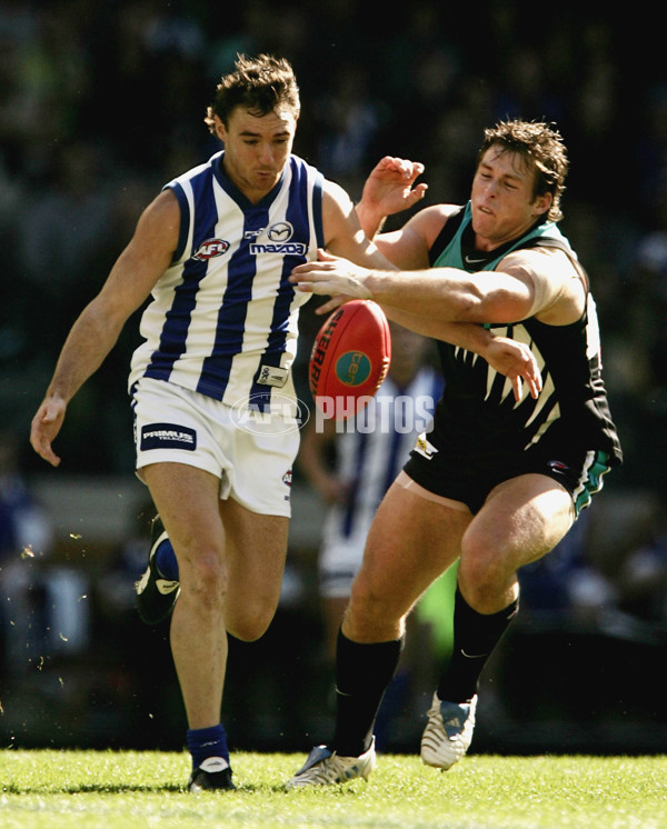 AFL 2005 1st Elimination Final - Kangaroos v Port Adelaide - 55934