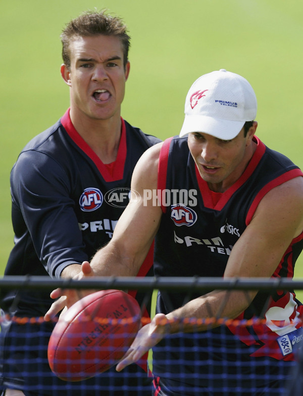 AFL 2005 Media - Melbourne Training 110405 - 56235