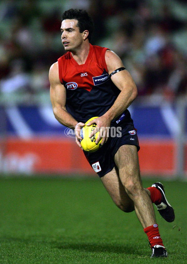 AFL 2005 Rd 21 - Melbourne v Western Bulldogs - 56671