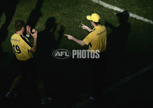 AFL 2005 Rd 18 - Collingwood v Fremantle - 58435