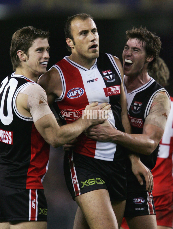 AFL 2005 Rd 10 - St Kilda v Sydney Swans - 59190