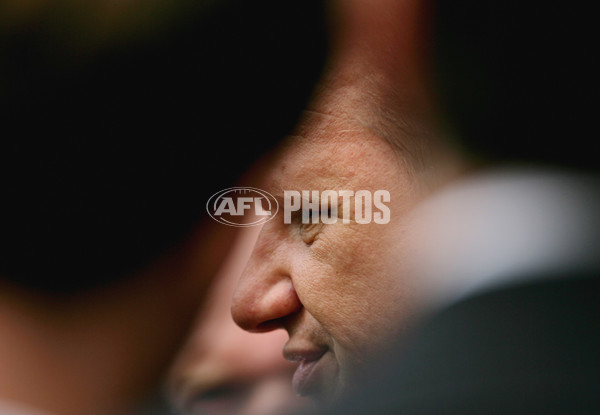 AFL 2005 Media - St Kilda Training 130905 - 59657