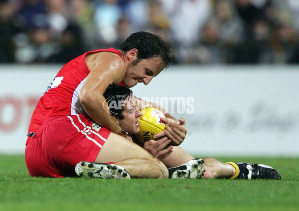 AFL 2005 Rd 6 - West Coast Eagles v Sydney Swans - 59996