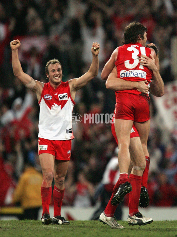 AFL 2005 2nd Semi-Final - Sydney v Geelong - 60547