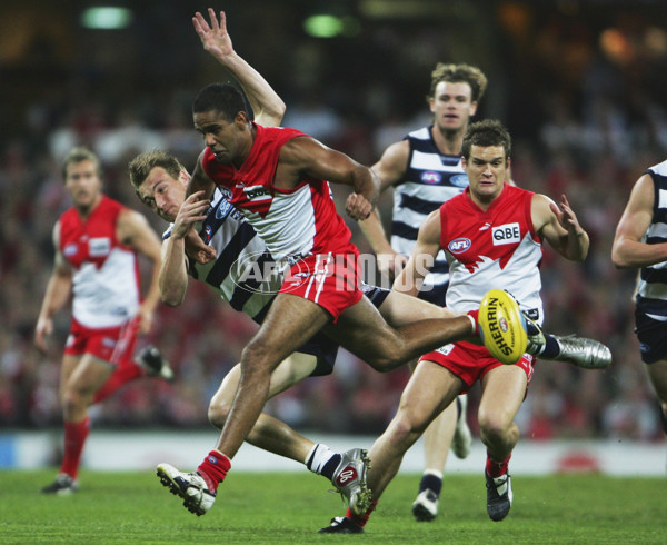 AFL 2005 2nd Semi-Final - Sydney v Geelong - 60529