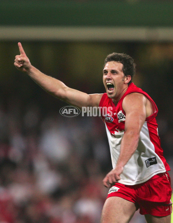 AFL 2005 2nd Semi-Final - Sydney v Geelong - 60543