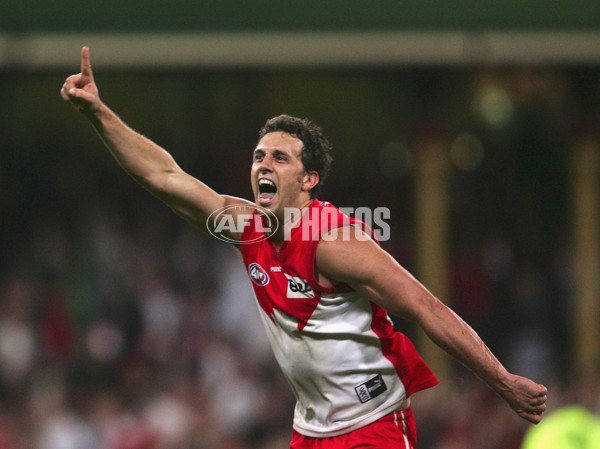AFL 2005 2nd Semi-Final - Sydney v Geelong - 60542