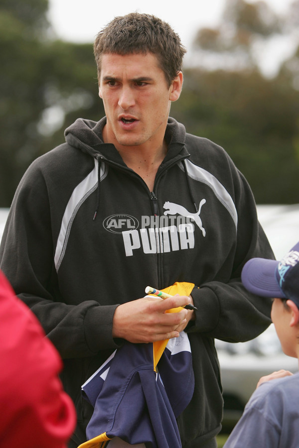 AFL 2005 Media - West Coast Recovery Session 180905 - 61535