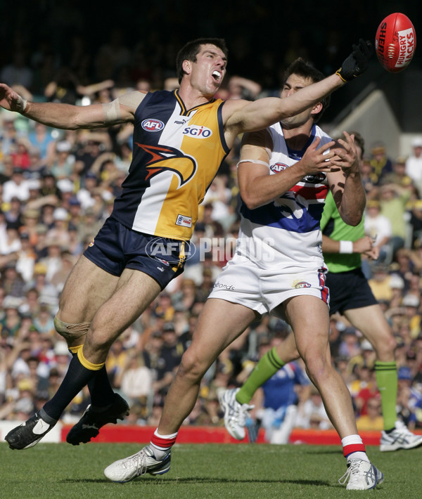 AFL Round 6 - West Coast Eagles v Western Bulldogs - 6194