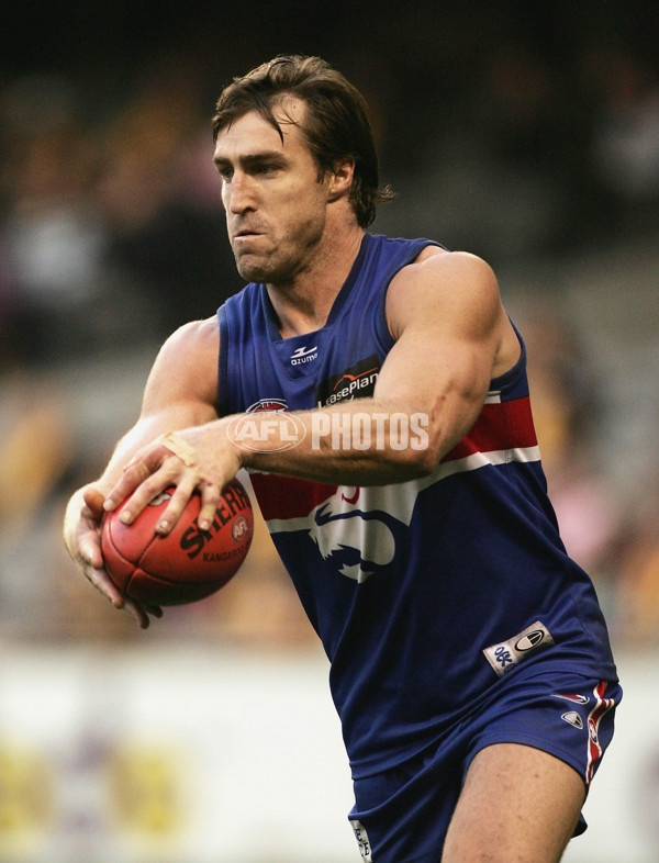 AFL 2005 Rd 11 - Western Bulldogs v Hawthorn - 62014