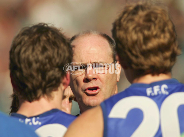 AFL 2005 Rd 16 - Adelaide v Western Bulldogs - 62124