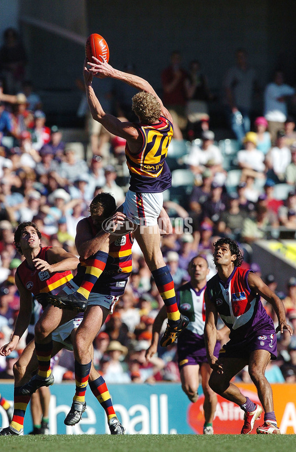 AFL 2004 Rd 3 - Fremantle v Adelaide Crows - 62757