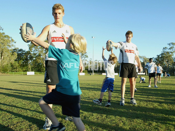 AFL 2004 Media - Collingwood Super Clinic 150604 - 64647