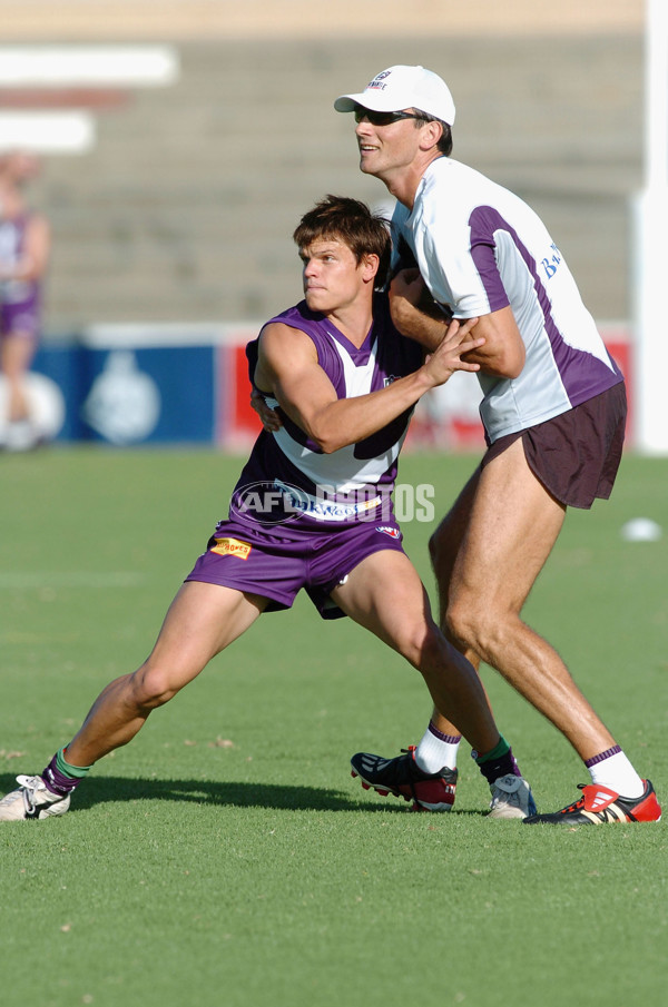 AFL 2004 Media - Fremantle Training 230304 - 65563