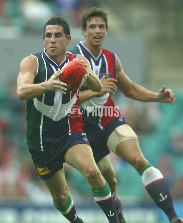 AFL 2004 Rd 2 - Sydney Swans v Fremantle - 65598